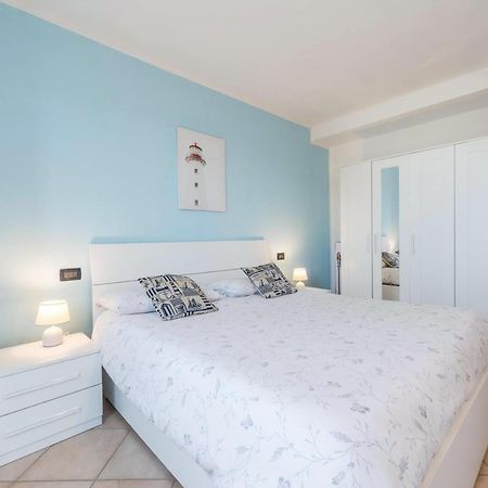 Luxury Apartment With Swimming Pool لوناتو المظهر الخارجي الصورة